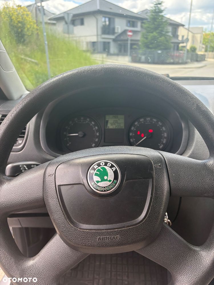 Skoda Fabia 1.6 TDI DPF Classic - 33