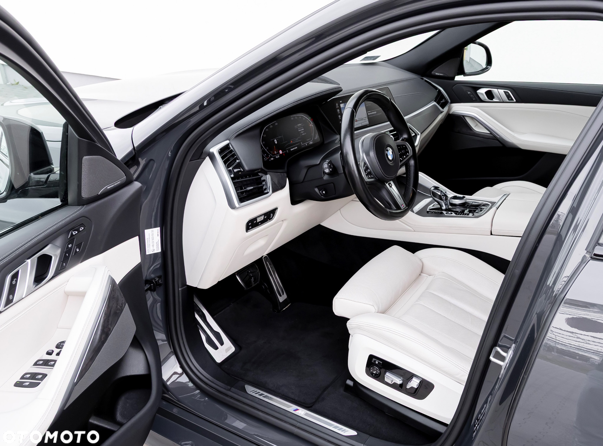 BMW X6 xDrive30d - 17