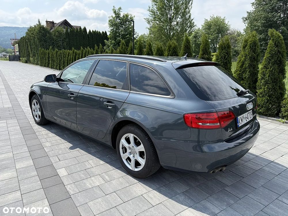Audi A4 Avant 2.0 TDI DPF Ambition - 6