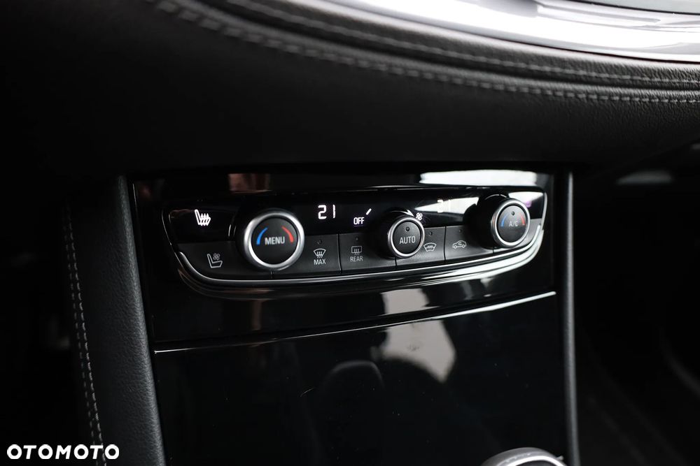 Opel Grandland X 1.6 Start/Stop Automatik INNOVATION - 26