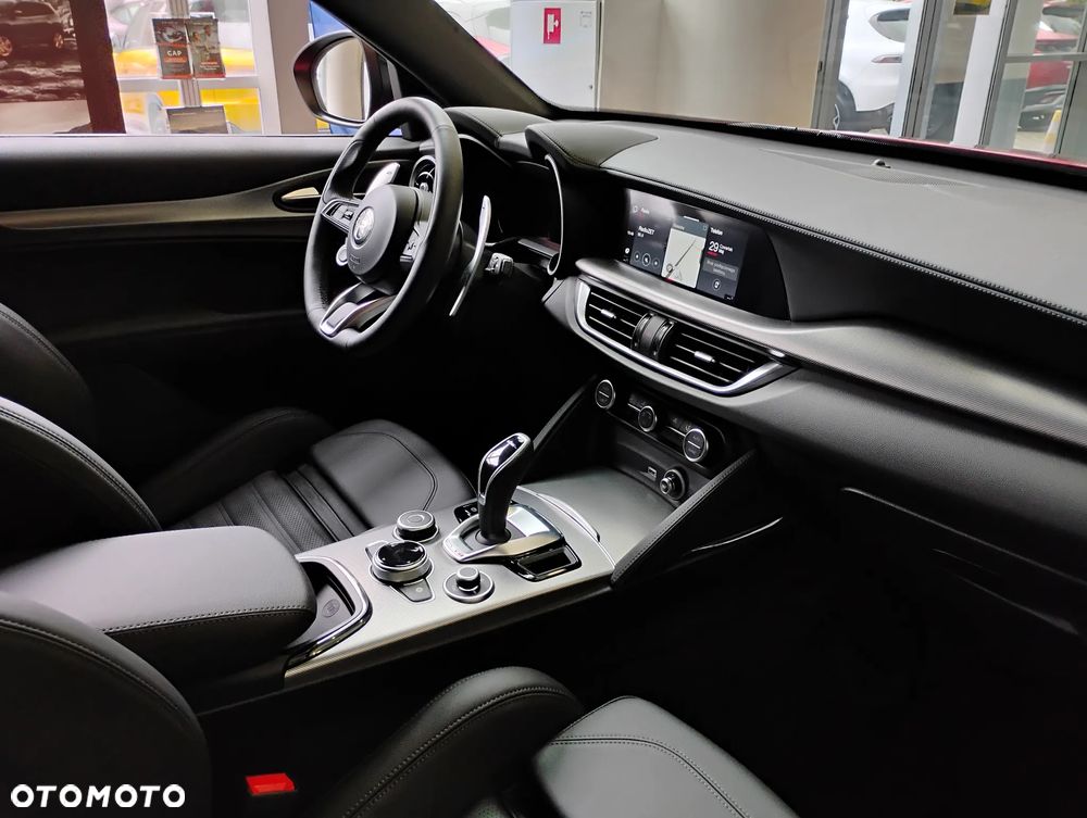 Alfa Romeo Giulia 2.0 Turbo Veloce Q4 - 9