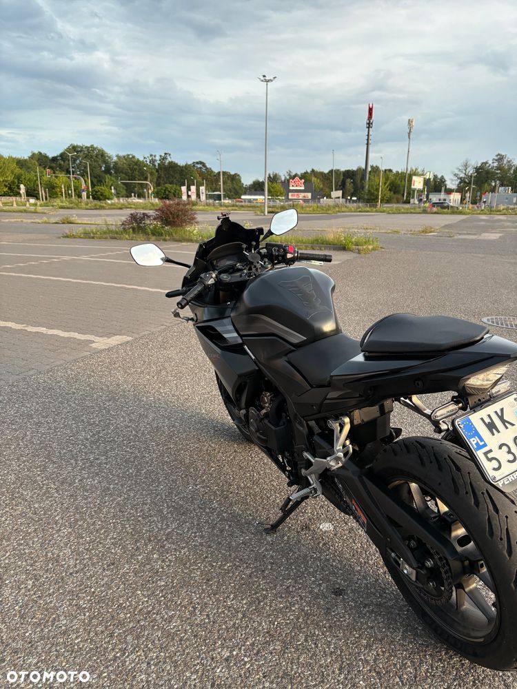 Honda CBR - 6