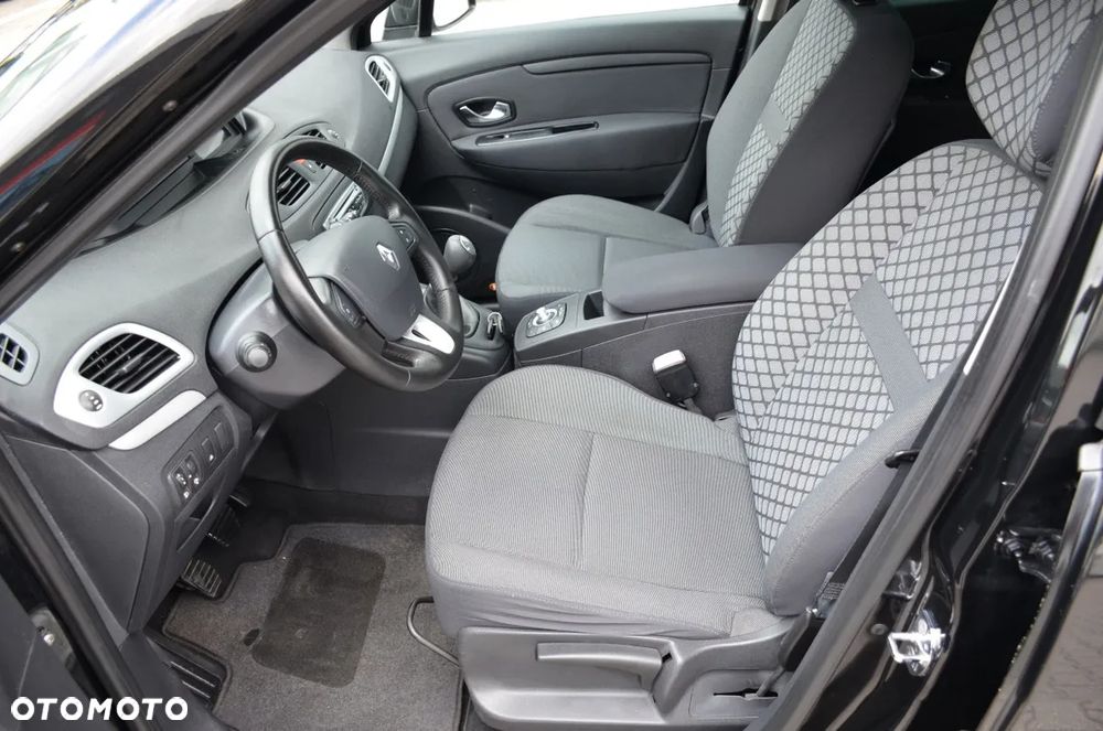 Renault Scenic 1.6 16V 110 LIMITED - 21