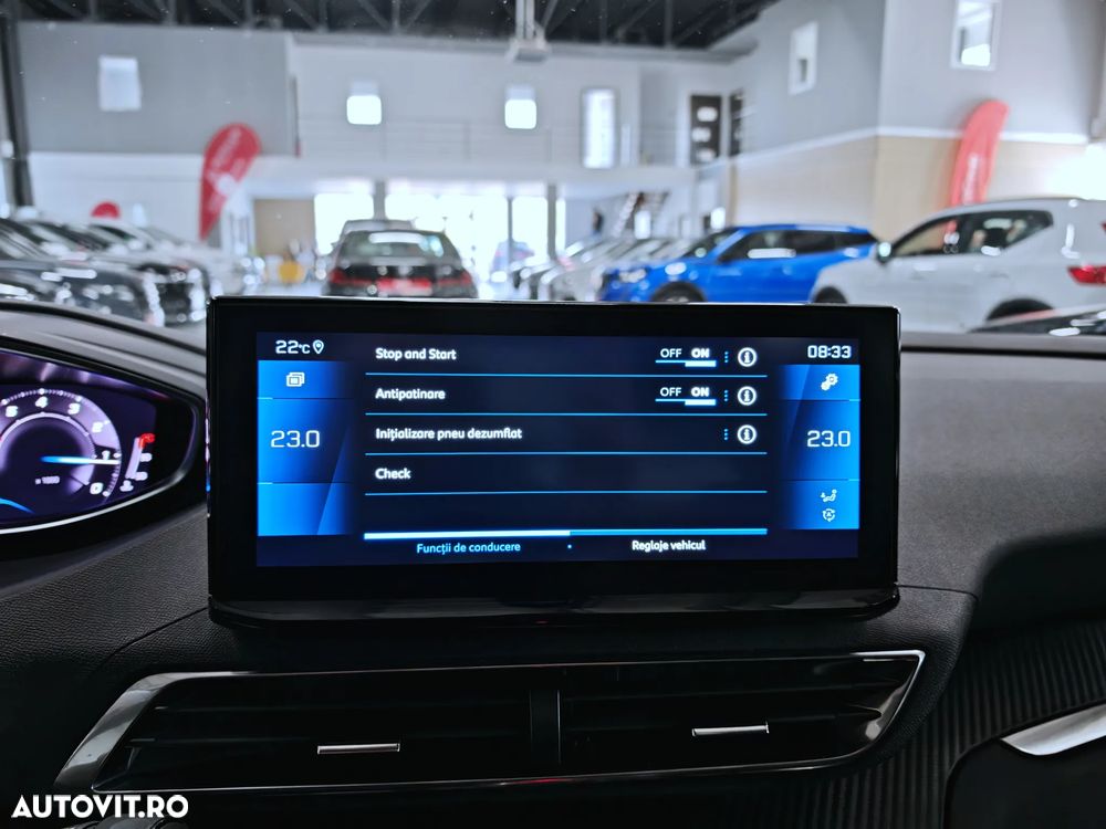 Peugeot 3008 1.2 PureTech S&S EAT8 Allure - 18