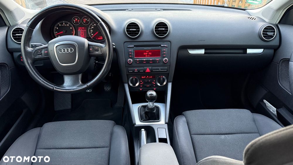 Audi A3 Sportback 1.4 TFSI Ambition - 8