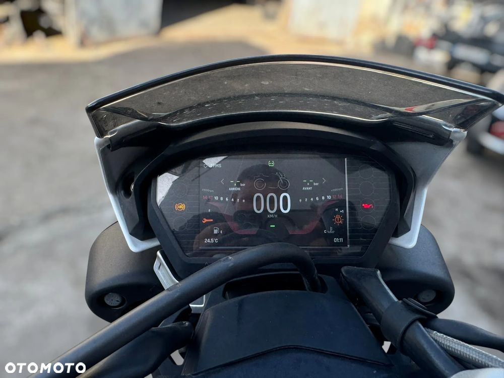 Triumph Speed Triple - 15