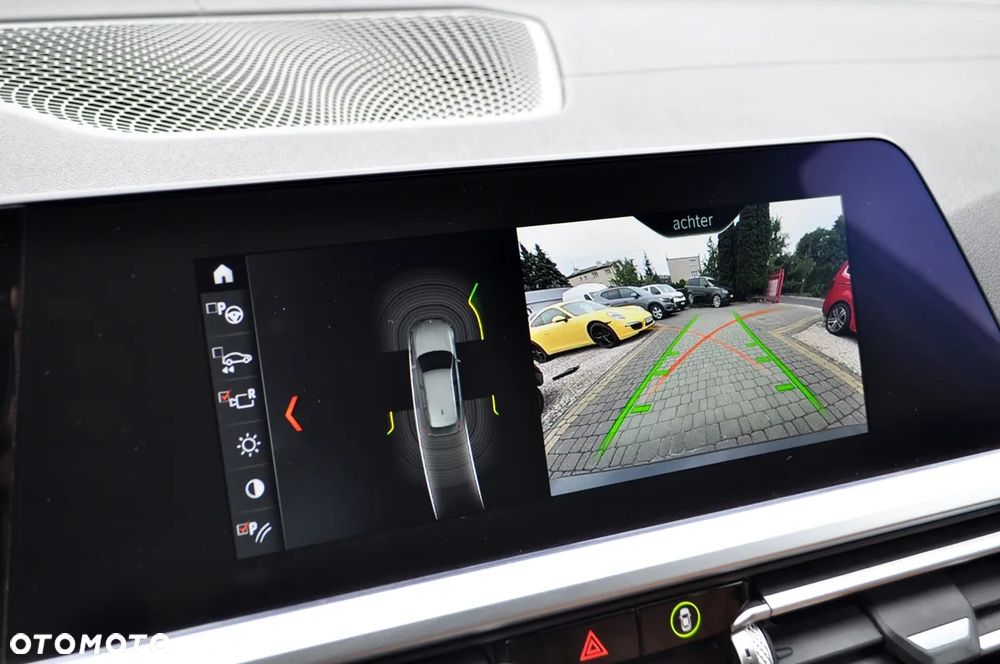 BMW Seria 3 330d Luxury Line sport - 40
