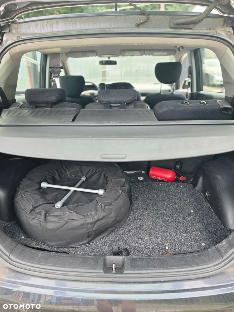 Honda FR-V 1.7 Comfort - 11