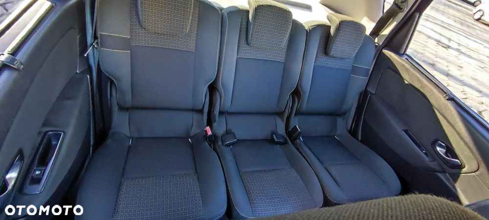 Renault Scenic - 9