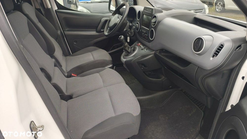 Peugeot Partner - 11