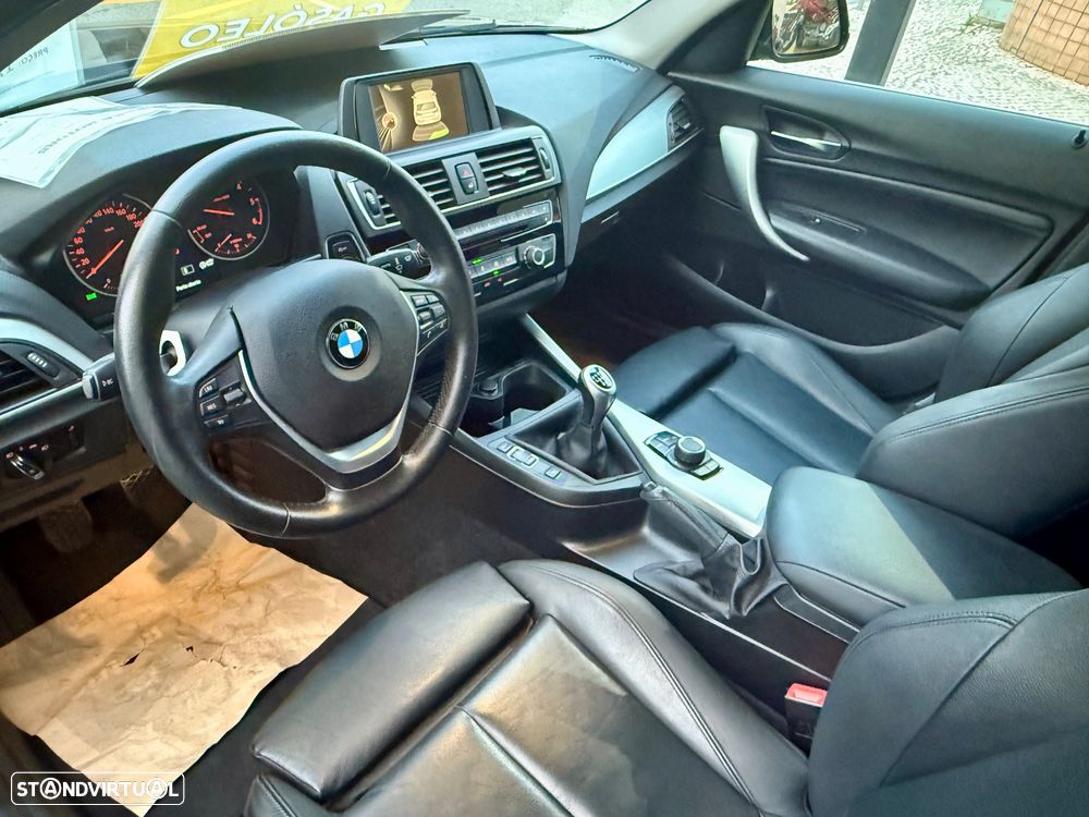 BMW 116 d Line Urban - 13