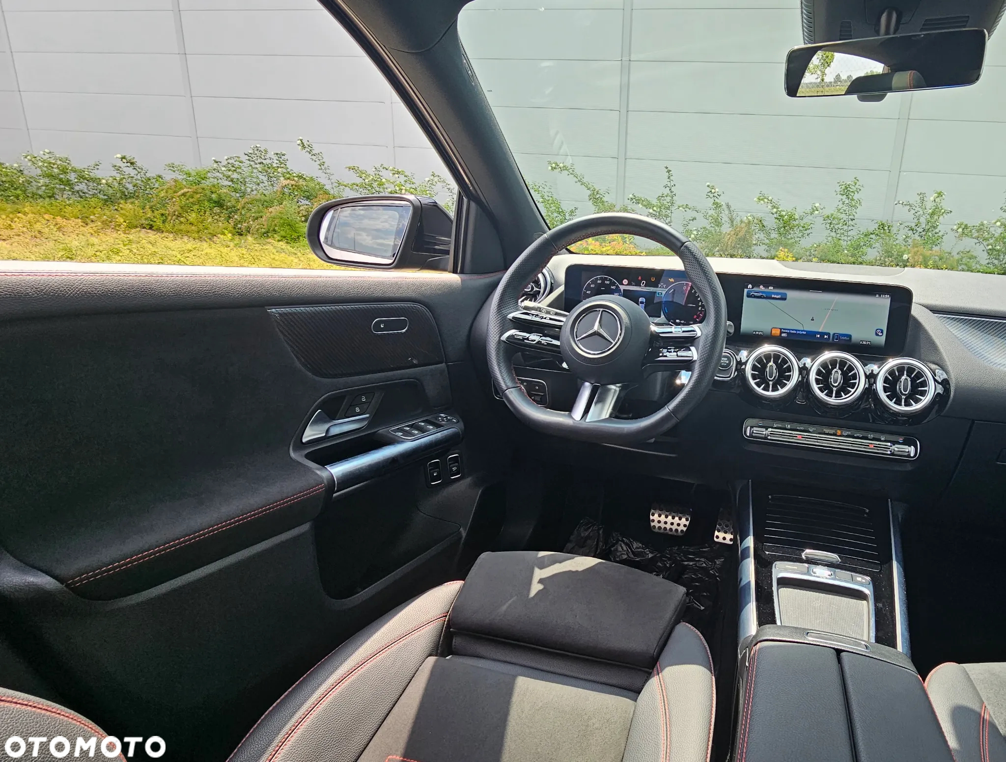 Mercedes-Benz GLA 250 e PHEV AMG Line 8G-DCT - 14