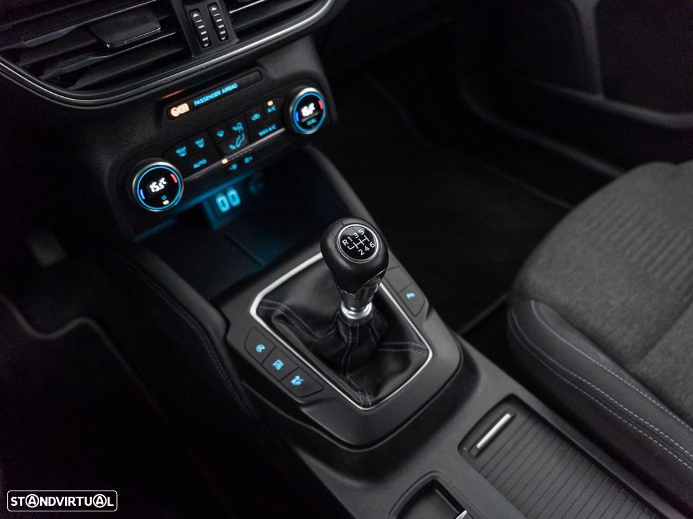 Ford Focus SW 1.5 TDCi EcoBlue Active X - 23