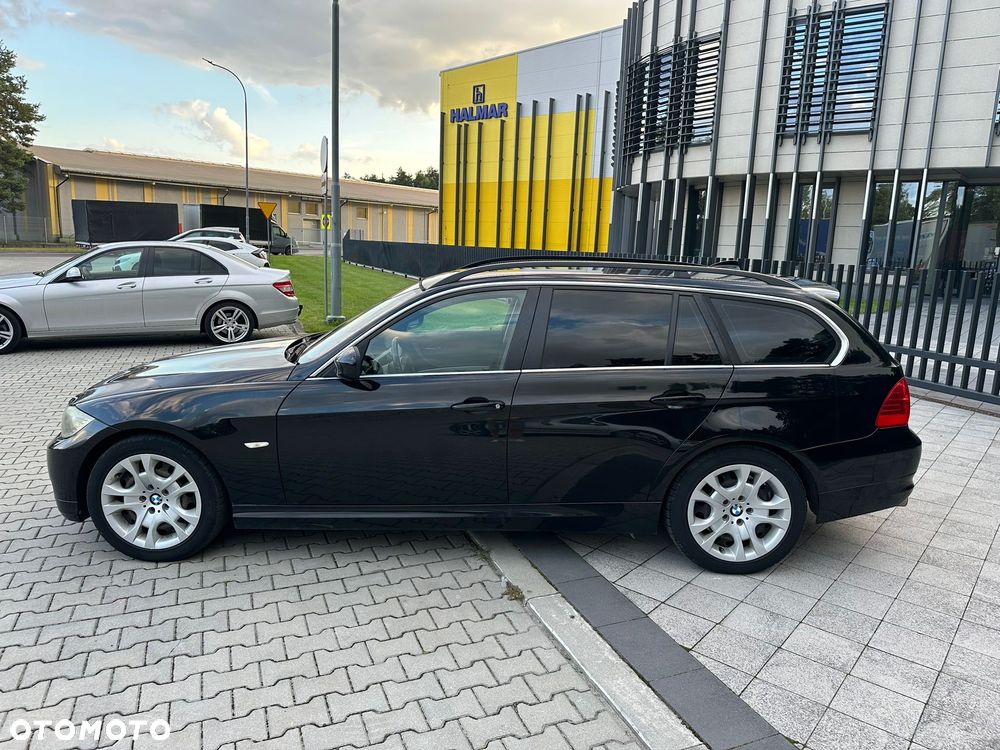 BMW Seria 3 330d - 12