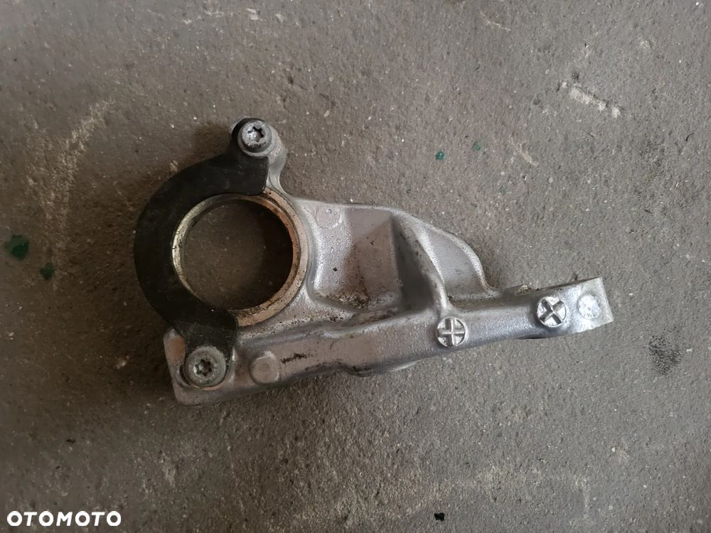 Podpora półosi Peugeot Rifter 1.6 B - 1