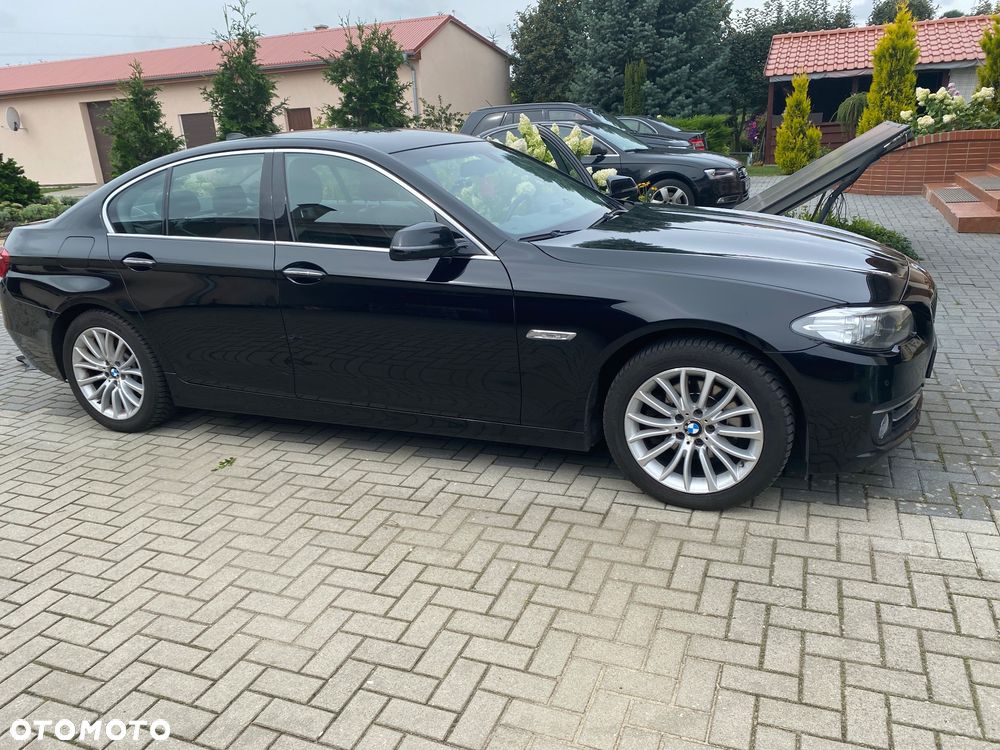 BMW Seria 5 520d xDrive Luxury Line - 10