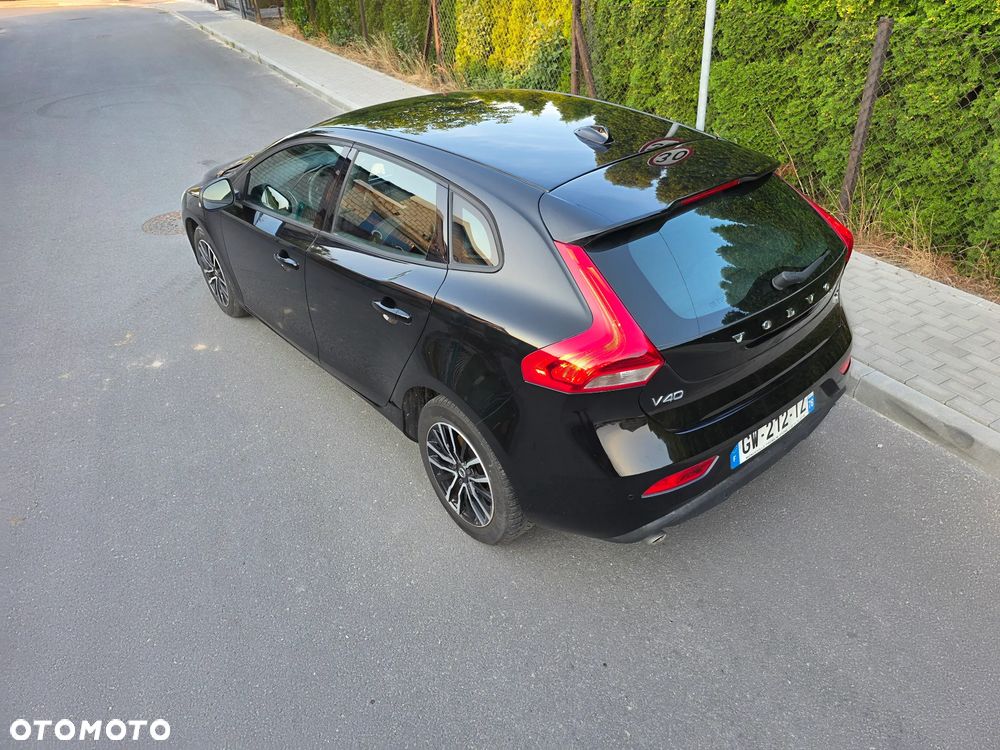 Volvo V40 D2 Geartronic Linje Svart - 32