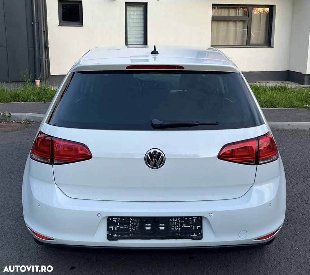 Volkswagen Golf 1.2 TSI BlueMotion Technology Cup - 6