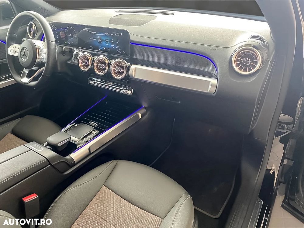 Mercedes-Benz EQB 300 4MATIC Electric Art - 12