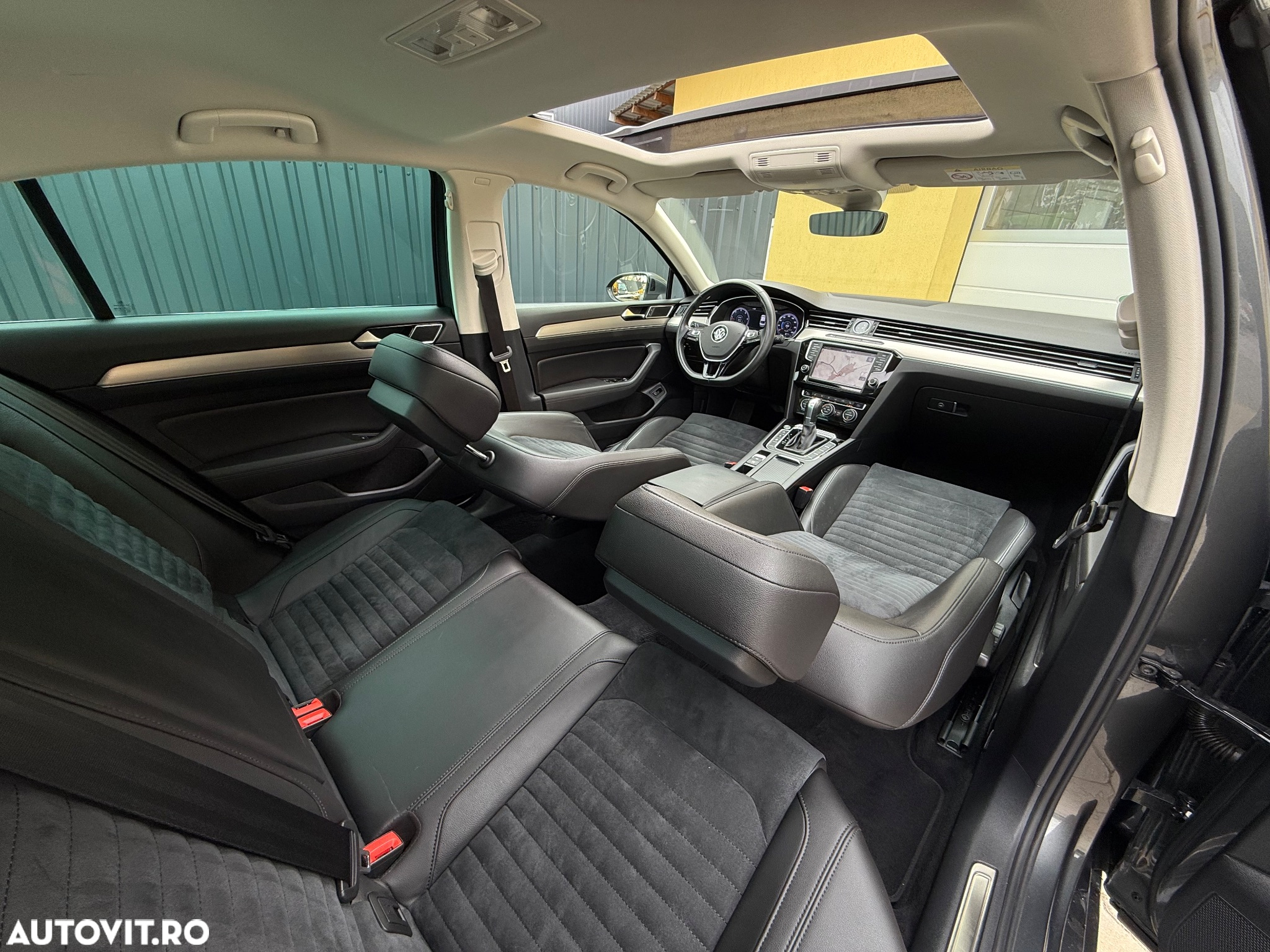 Volkswagen Passat 2.0 TDI DSG Highline - 7
