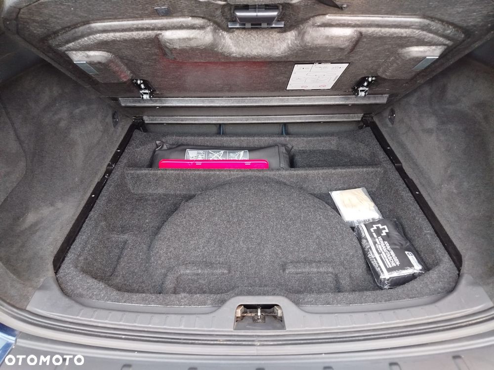 Volvo XC 60 - 36