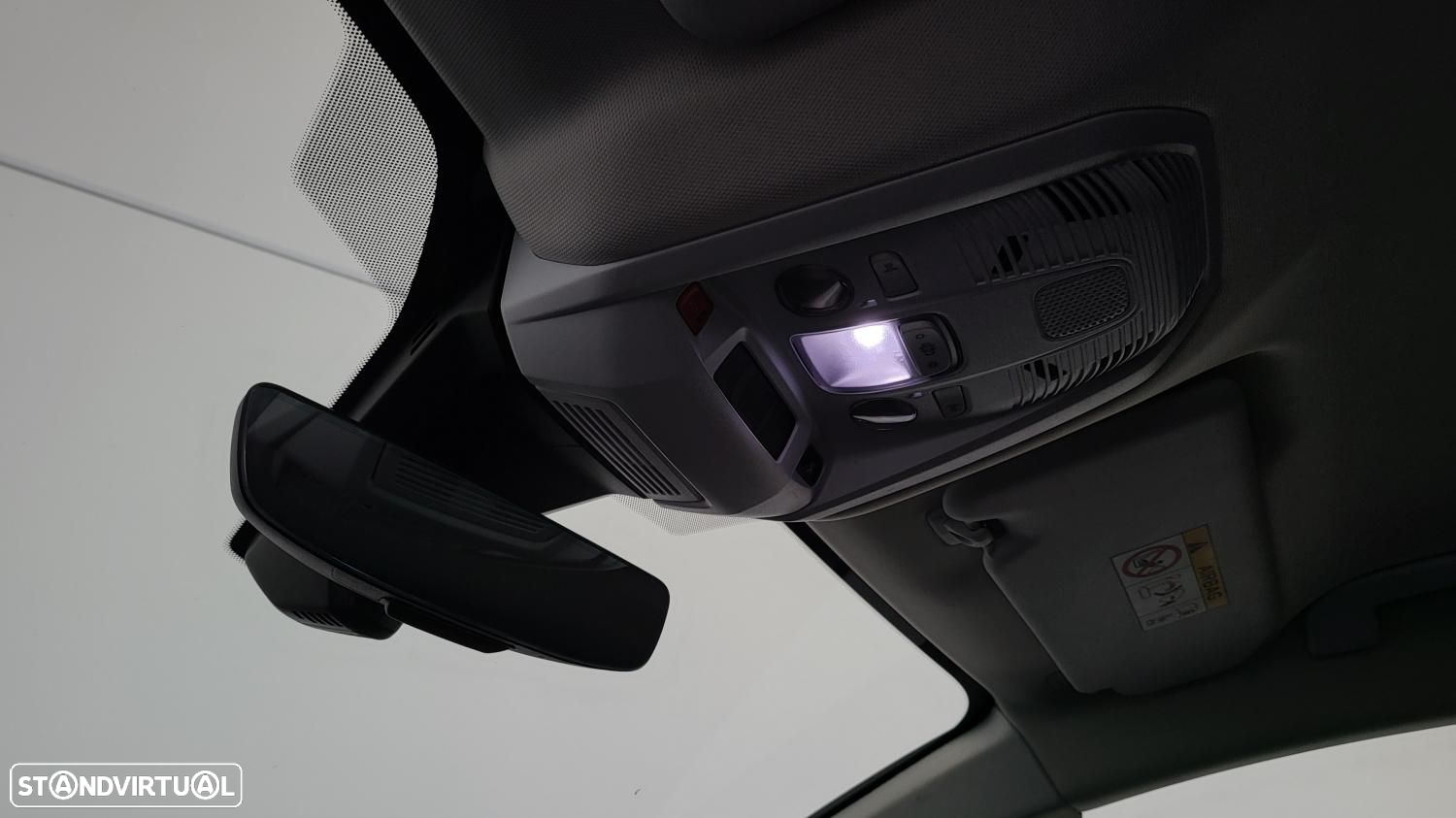 Peugeot 3008 1.6 Hybrid Allure e-EAT8 - 19