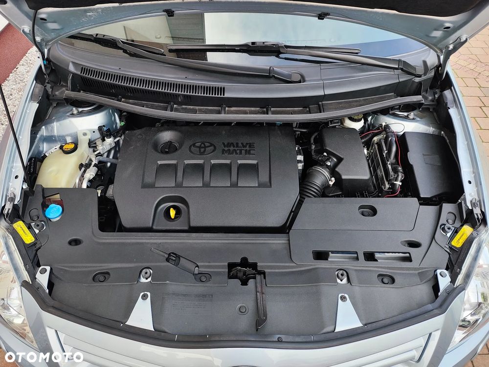 Toyota Auris 1.6 Executive - 27