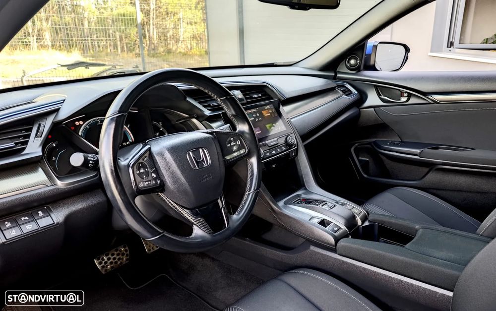 Honda Civic 1.6 i-DTEC Executive Premium 9AT - 11