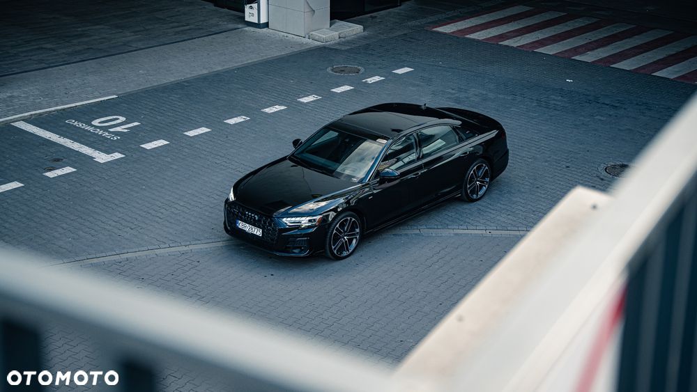 Audi A8 - 3