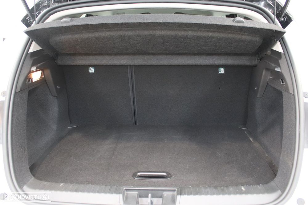 Renault Captur 1.0 TCe Techno Bi-Fuel - 23