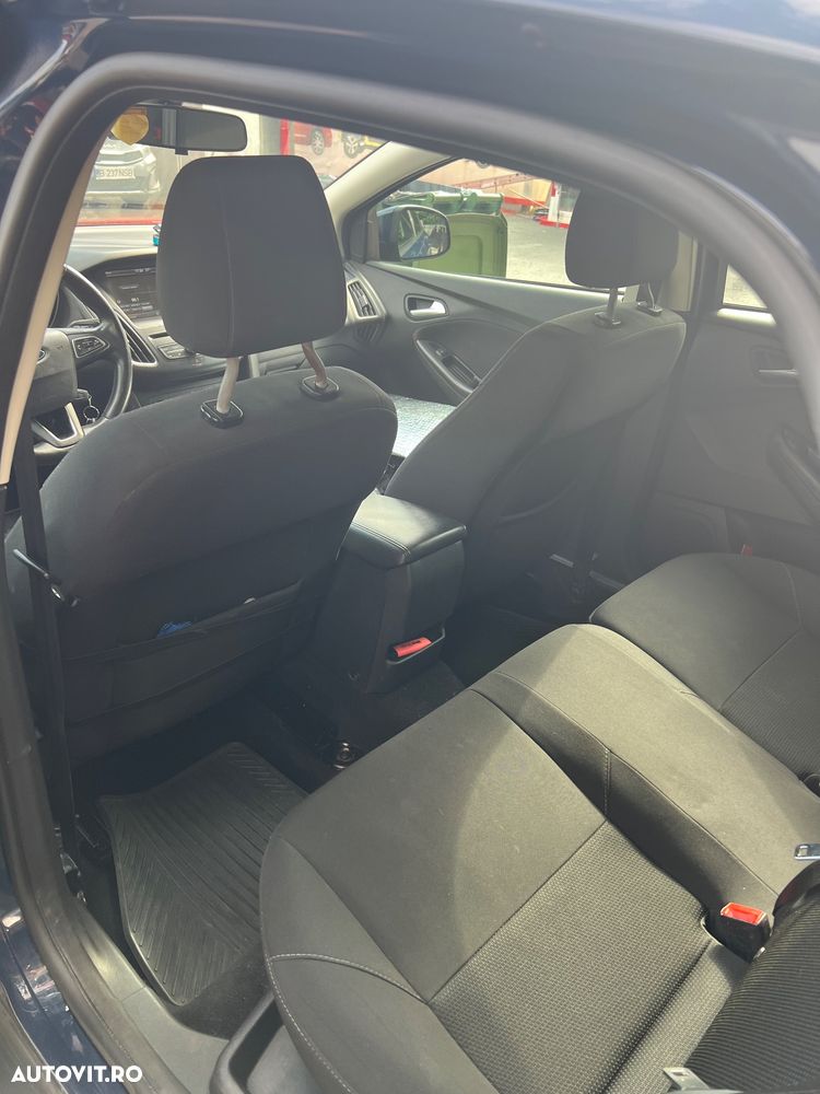 Ford Focus 2.0 TDCI ST-Line - 5