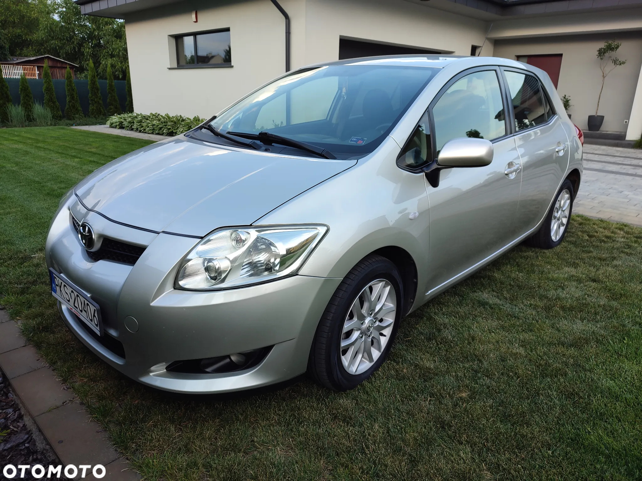 Toyota Auris 1.6 VVT-i Luna MM - 4