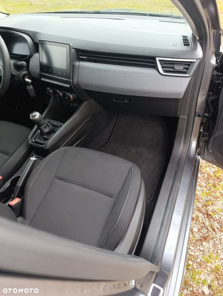 Renault Clio - 19