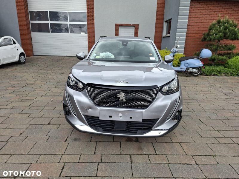 Peugeot 2008 1.5 BlueHDi Allure Pack S&S EAT8 - 4