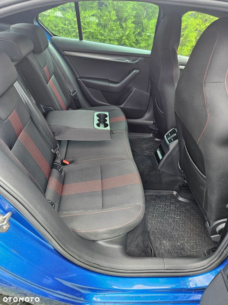 Skoda Octavia 1.6 TDI Style - 8