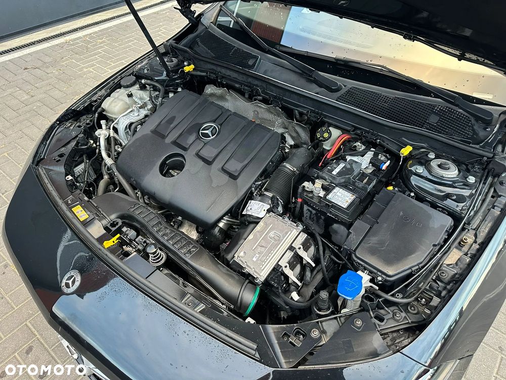 Mercedes-Benz Klasa A 180 d 7G-DCT AMG Line - 24