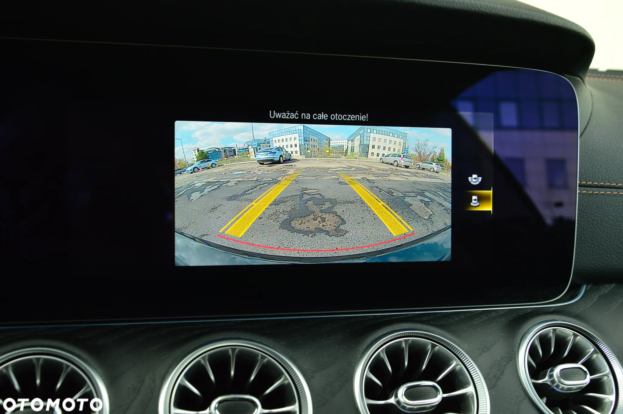 Mercedes-Benz Klasa E 200 Coupe 9G-TRONIC - 27