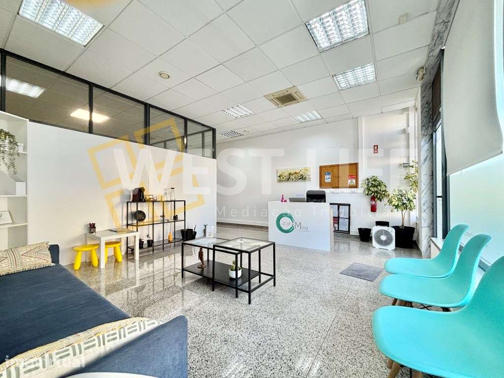 Espaço Comercial - Loja de 120m2 junto ao Centro da Vila de Mafra - Grande imagem: 2/21