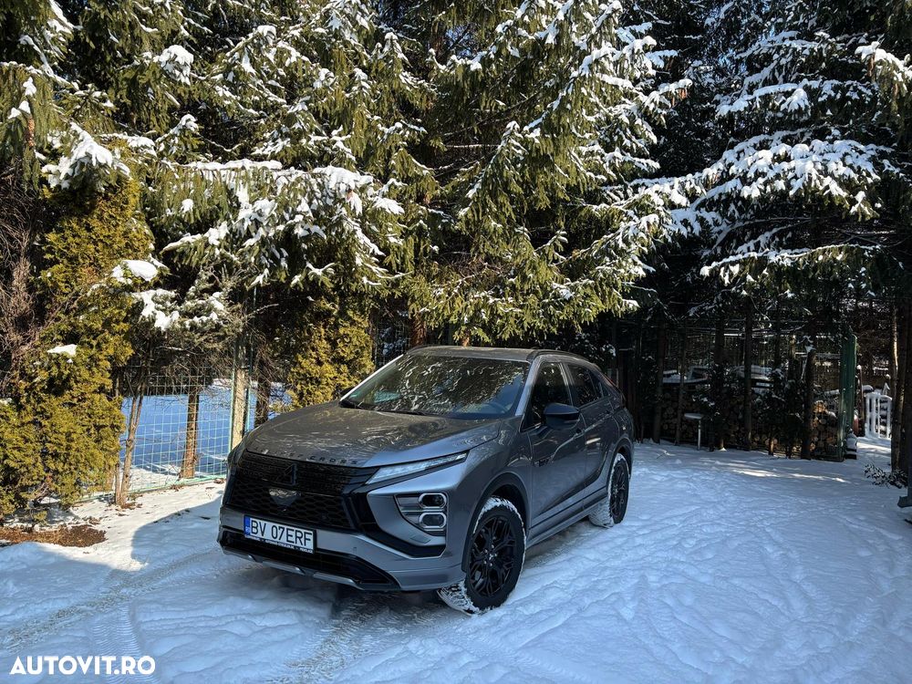Mitsubishi Eclipse-Cross 4WD Plus Select - 2
