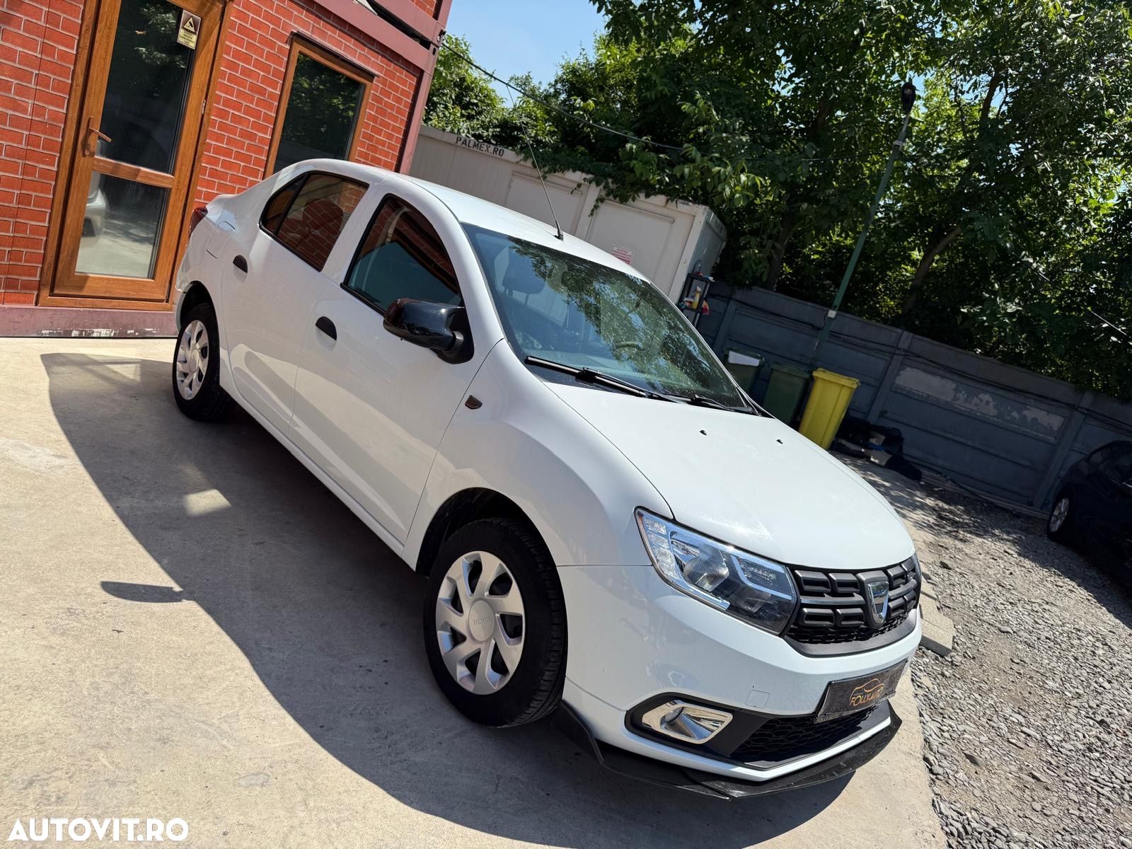 Dacia Logan - 1