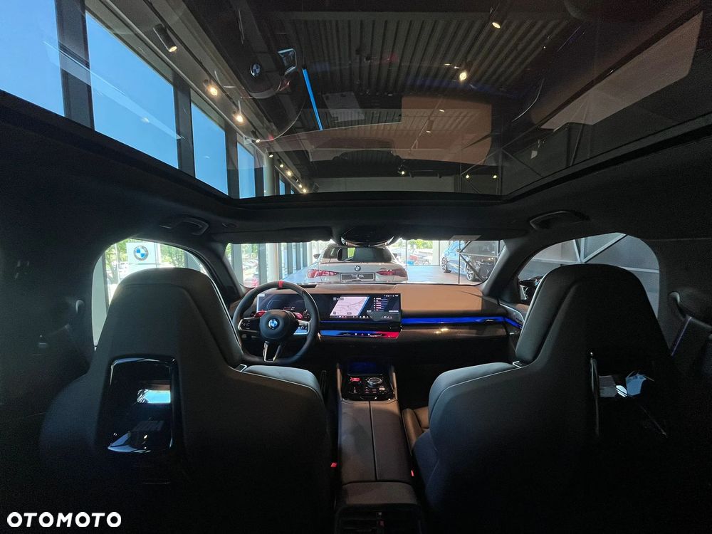 BMW M5 - 16