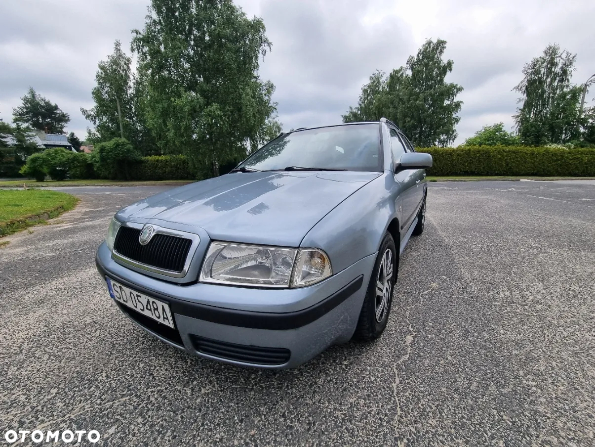 Skoda Octavia 1.6 Elegance - 3