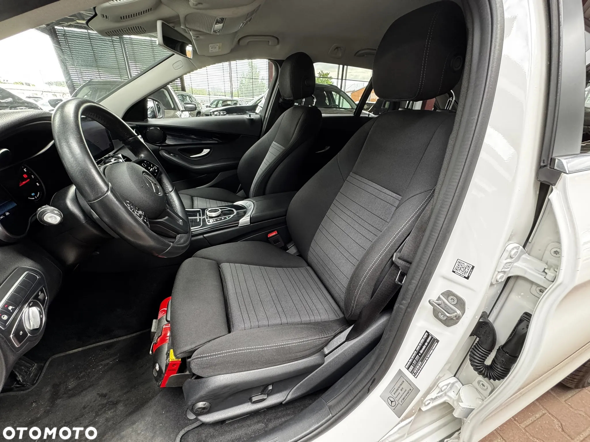 Mercedes-Benz Klasa C 200 4MATIC 9G-TRONIC - 12