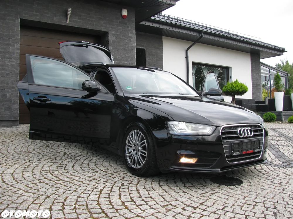 Audi A4 Avant 2.0 TDI - 10