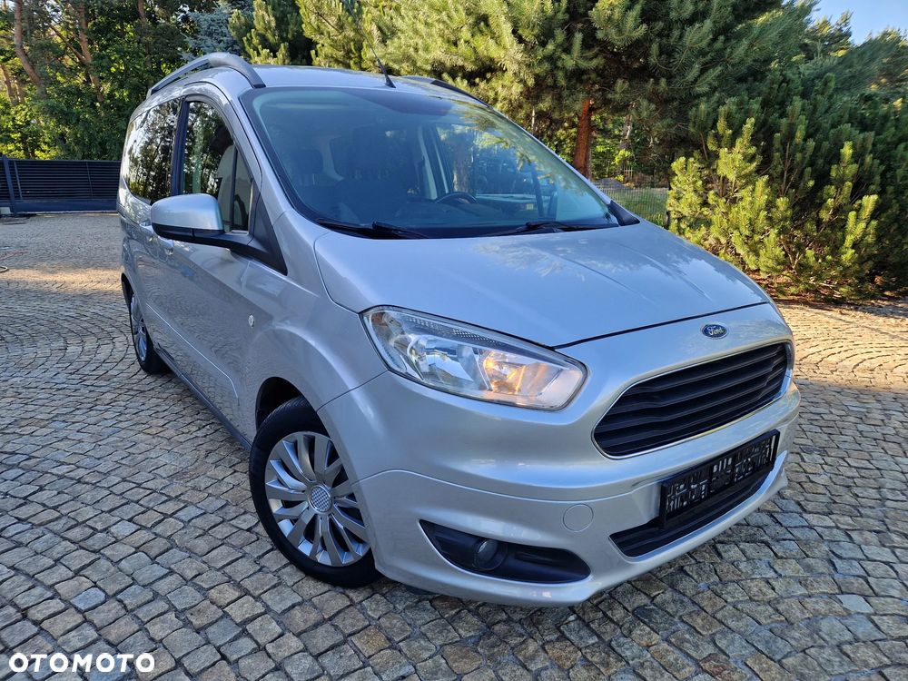 Ford Tourneo Courier 1.5 TDCi S&S Ambiente - 3