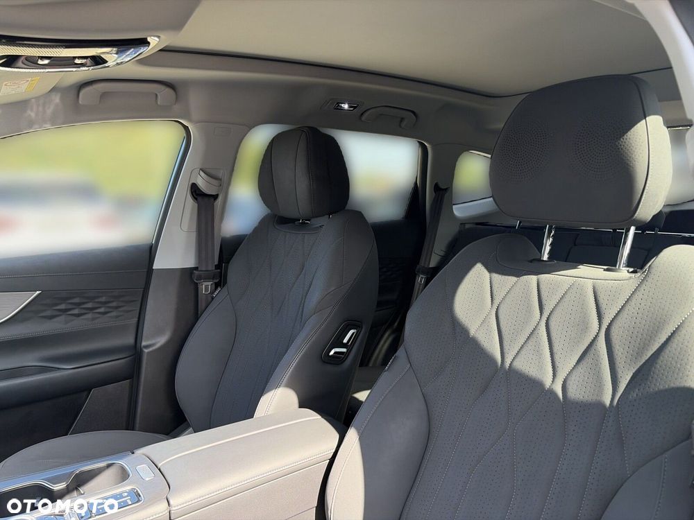Chery Tiggo 8 1.5 T-GDI Super Hybrid Prestige DCT - 12