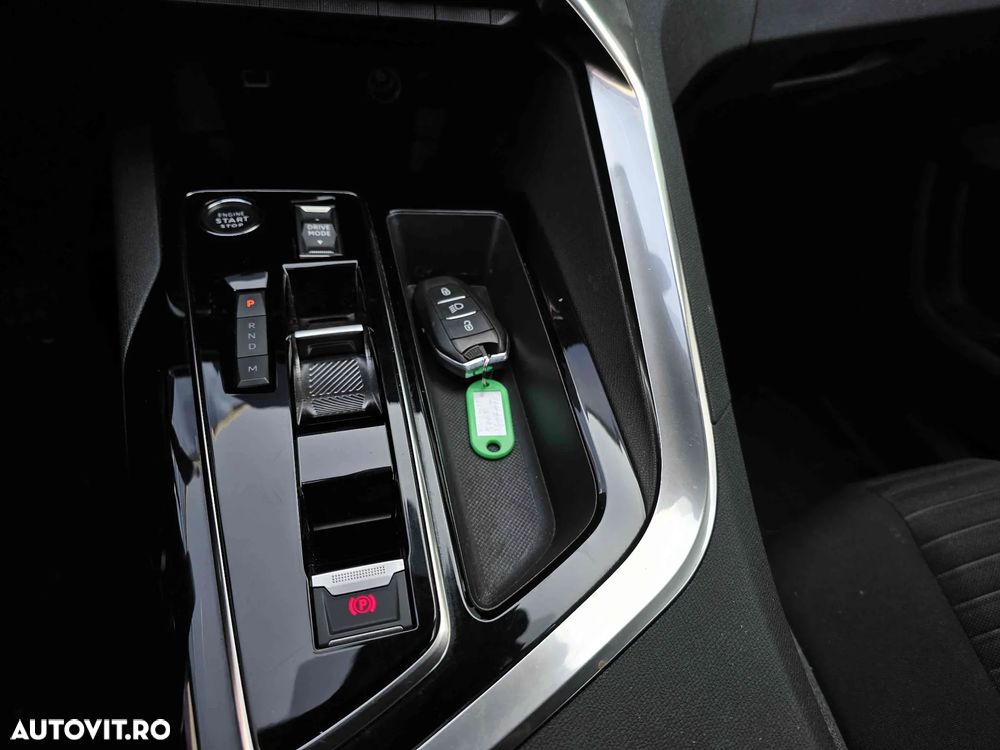 Peugeot 5008 - 12