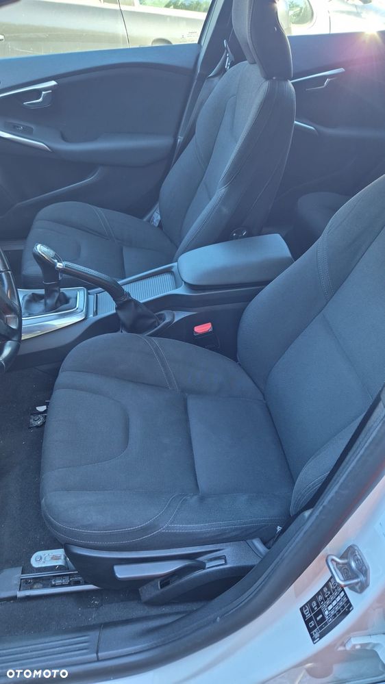 Volvo V40 - 13