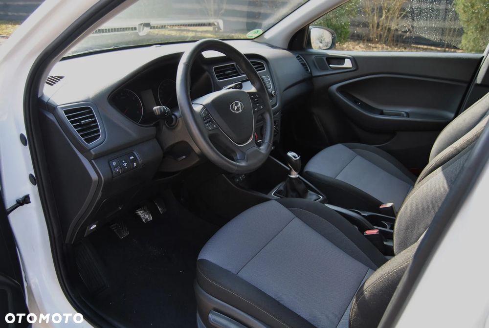 Hyundai i20 - 5
