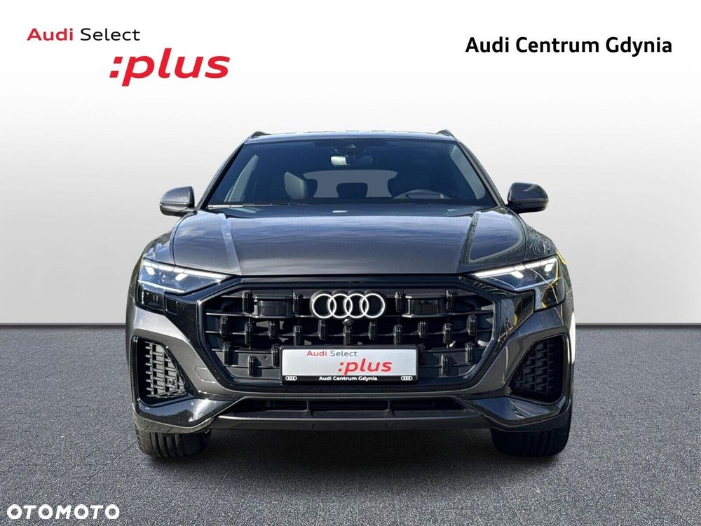 Audi Q8 - 8